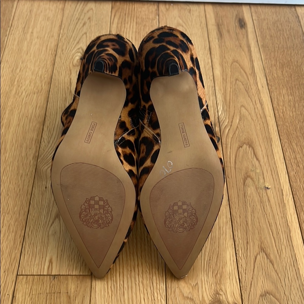 Vince Camuto Nandy Cow Hair Leopard Print Ankle Boots, Sz 9.5, excellent used - Picture 9 of 12